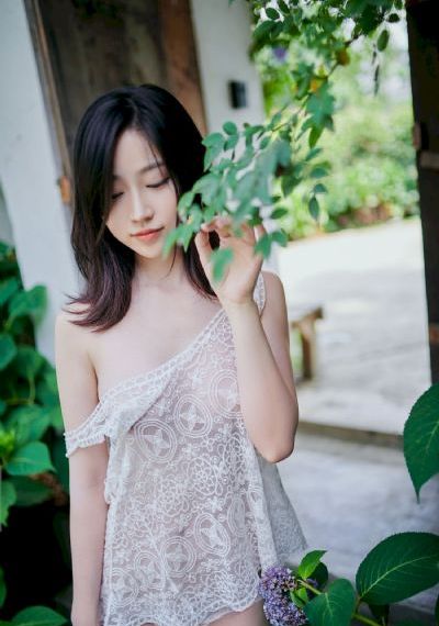 娇妻在黑人胯下哀求高潮